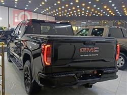 GMC Sierra